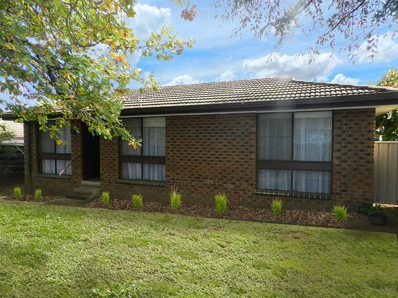 2/146 St Aidans Road, Kennington VIC 3550