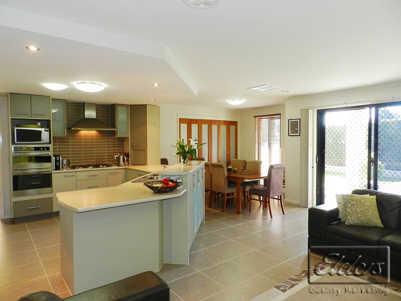 9 Sovereign Court, Strathdale VIC 3550