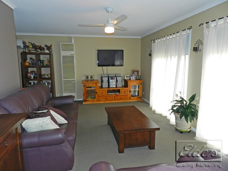 20 John Street, Kangaroo Flat VIC 3555