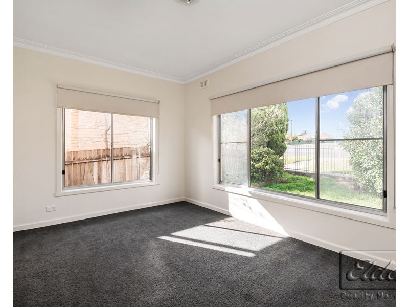 5 Retreat Road, Flora Hill VIC 3550