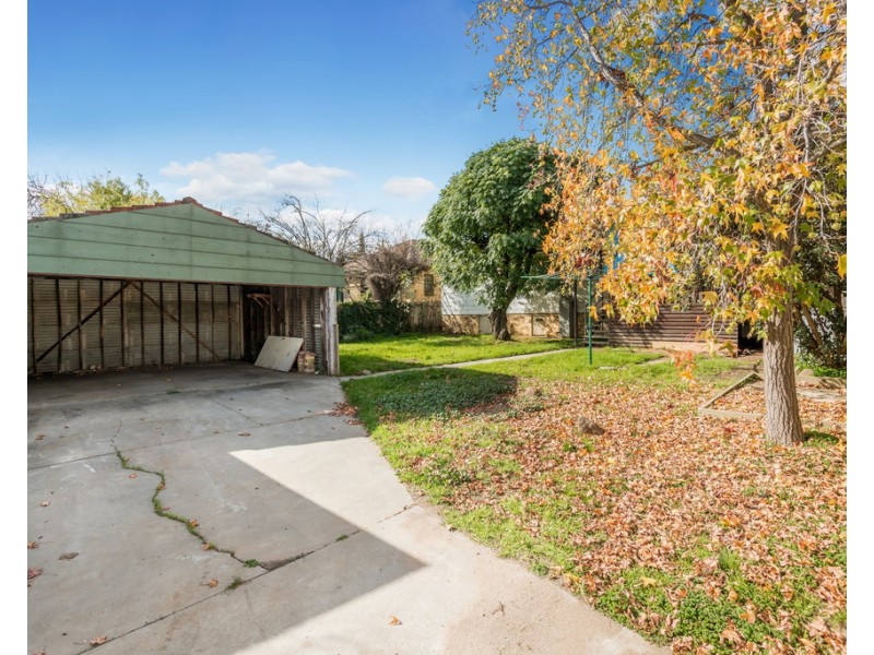 5 Retreat Road, Flora Hill VIC 3550
