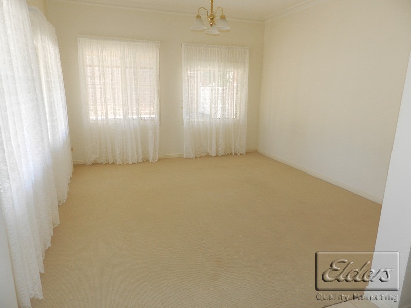 1 Bramley Place, Kennington VIC 3550