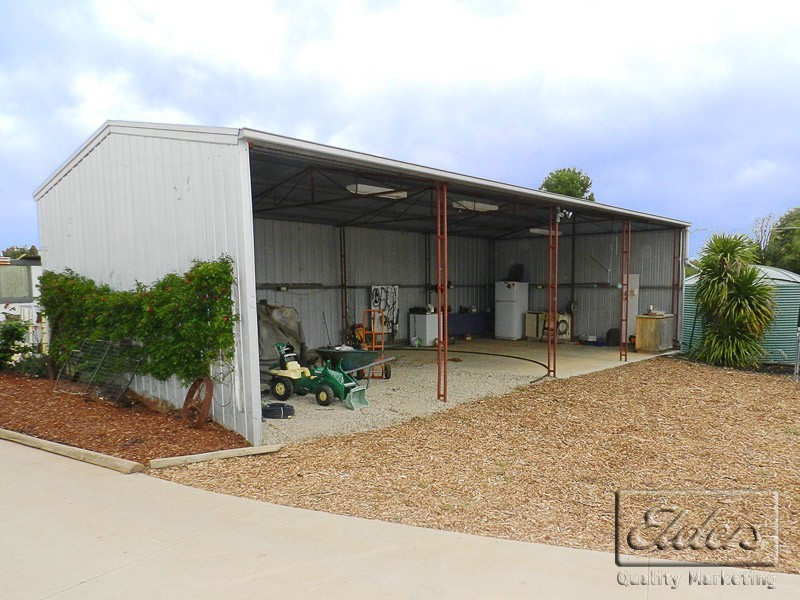 386 Bassett Road, Neilborough VIC 3570