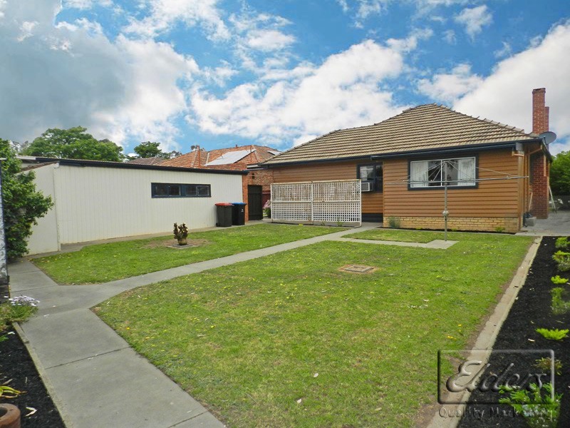14 May Street, Kangaroo Flat VIC 3555