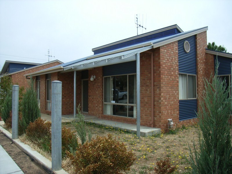 2 Lawson Street, Spring Gully VIC 3550