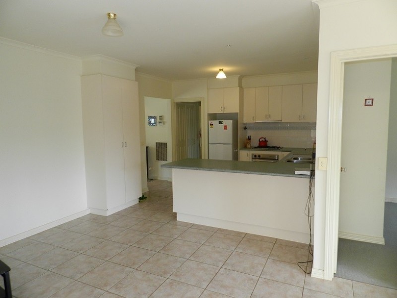 46 Palm Avenue, Spring Gully VIC 3550