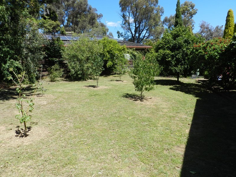 5 Adina Court, Strathdale VIC 3550