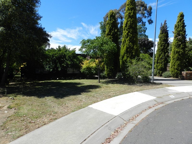 5 Adina Court, Strathdale VIC 3550