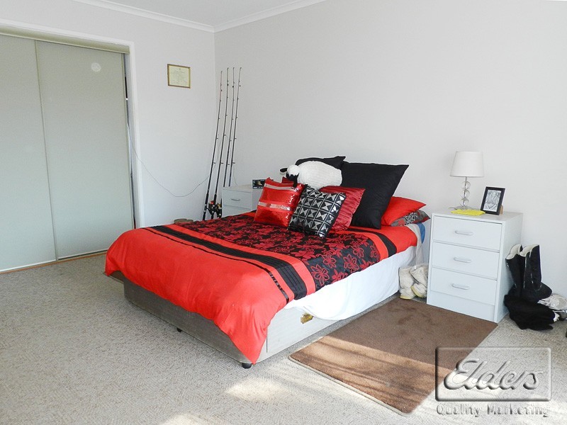 36 Burke Street, Baringhup VIC 3463