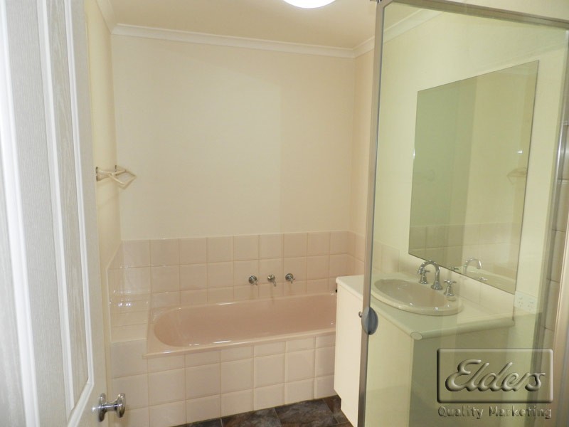 2/200 Condon Street, Kennington VIC 3550