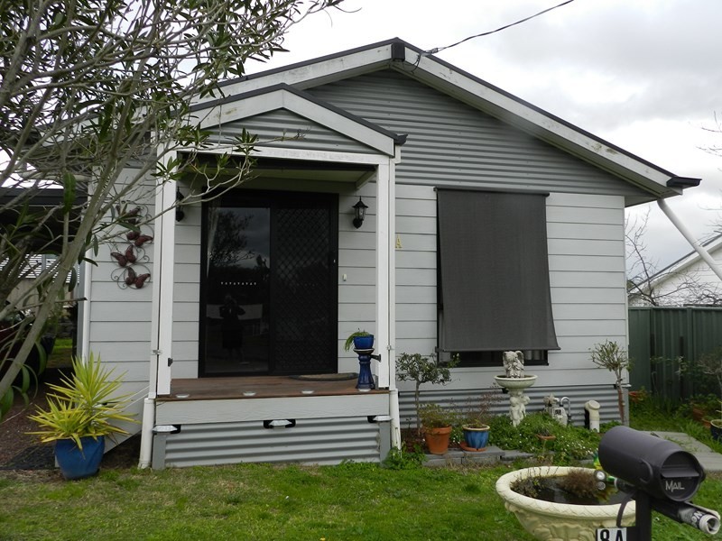 8A Mouat Street, Sailors Gully VIC 3556