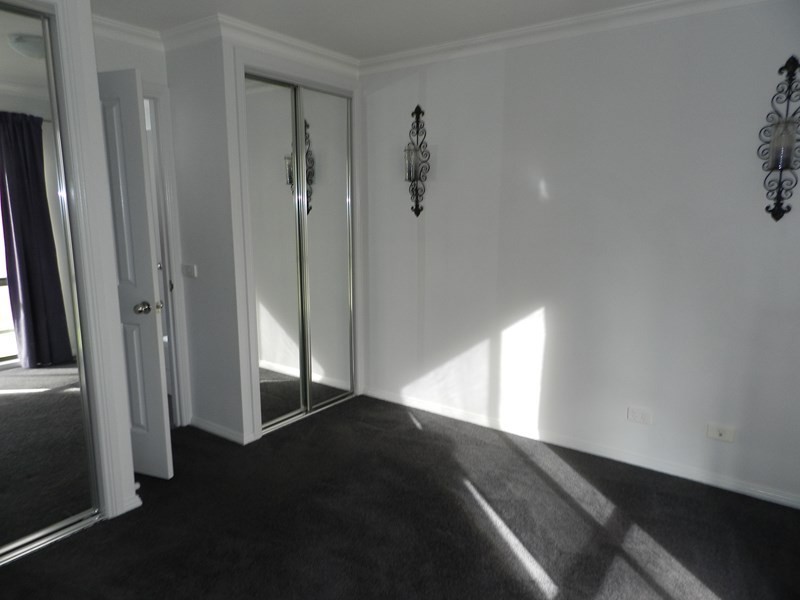 8A Mouat Street, Sailors Gully VIC 3556