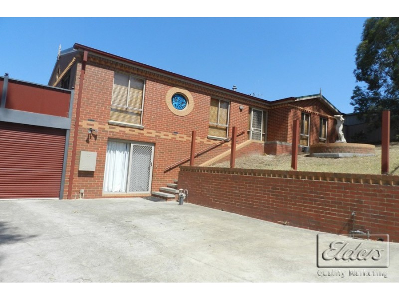 5 Jackson Street, Kangaroo Flat VIC 3555