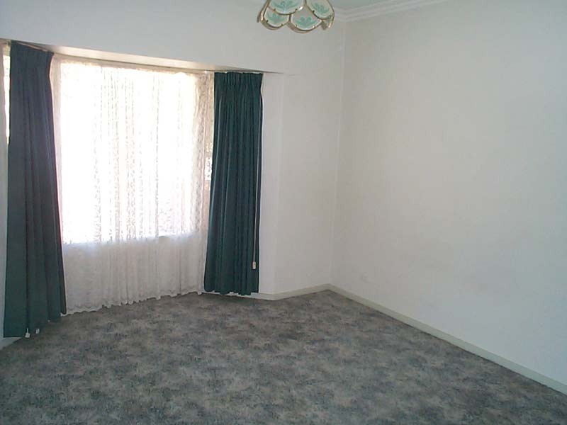 5 School Street, California Gully VIC 3556