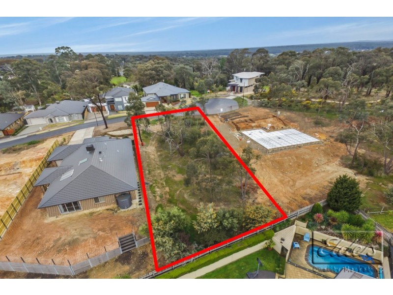 12 Lillie Lane, Strathdale VIC 3550