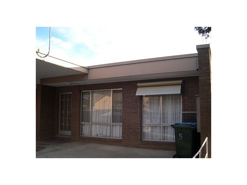 3/57 Lockwood Road, Kangaroo Flat VIC 3555