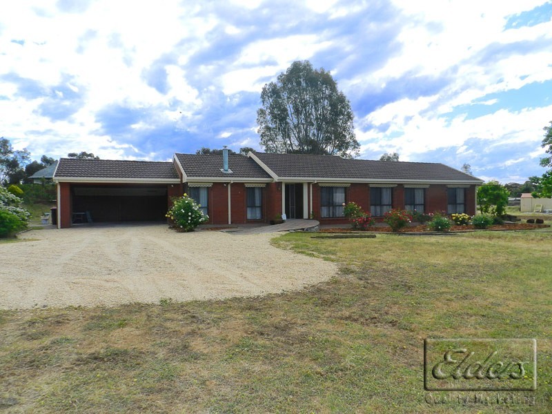 6 Airey Street, Huntly VIC 3551