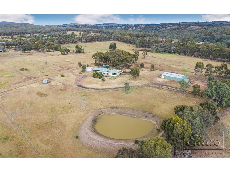 1017 Axe Creek Road, Axe Creek VIC 3551