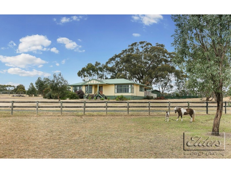 1017 Axe Creek Road, Axe Creek VIC 3551