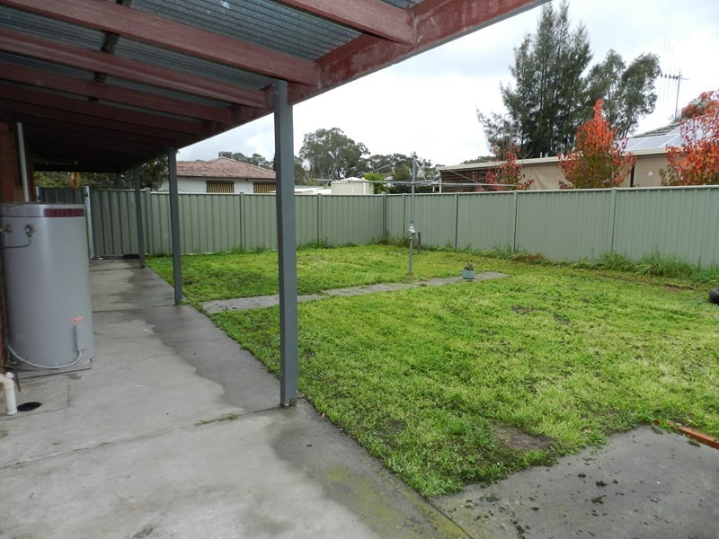 1 Apsley Street, Strathfieldsaye VIC 3551