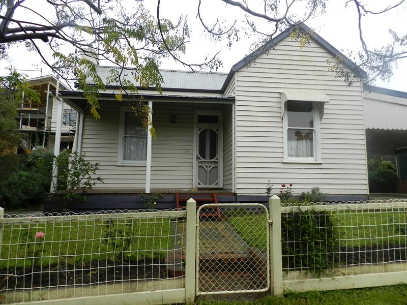 21 Caledonia Street, North Bendigo VIC 3550