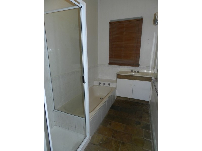 21 Caledonia Street, North Bendigo VIC 3550