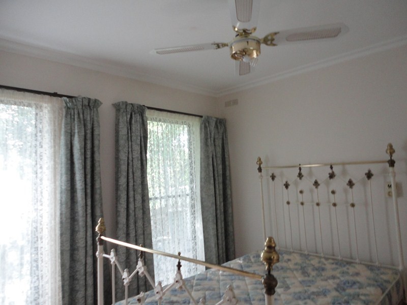 4A Banksia Court, Kennington VIC 3550