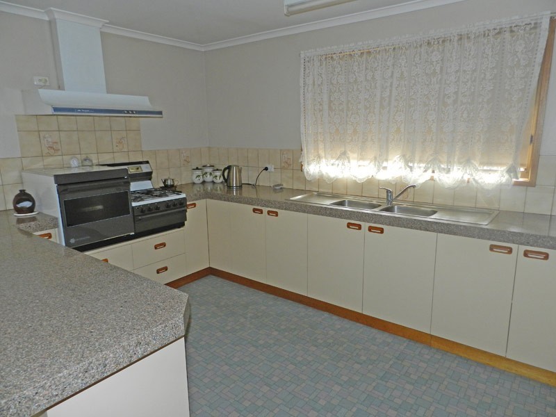 141 Violet Street, Bendigo VIC 3550