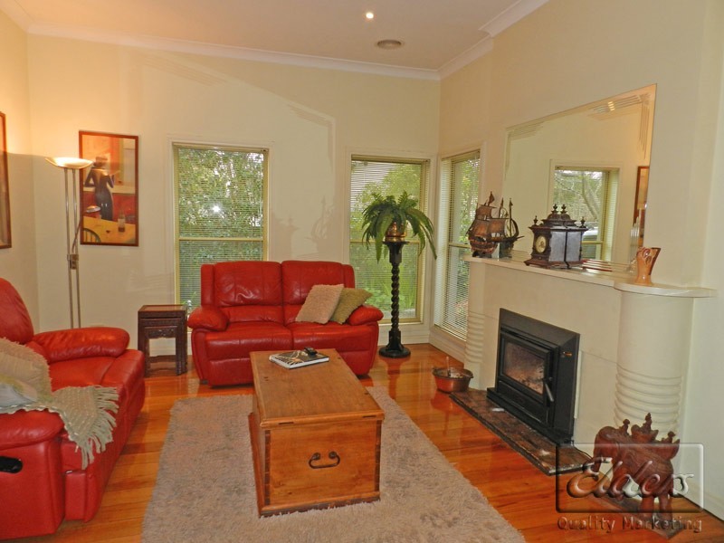 66 Havlin Street West, Quarry Hill VIC 3550