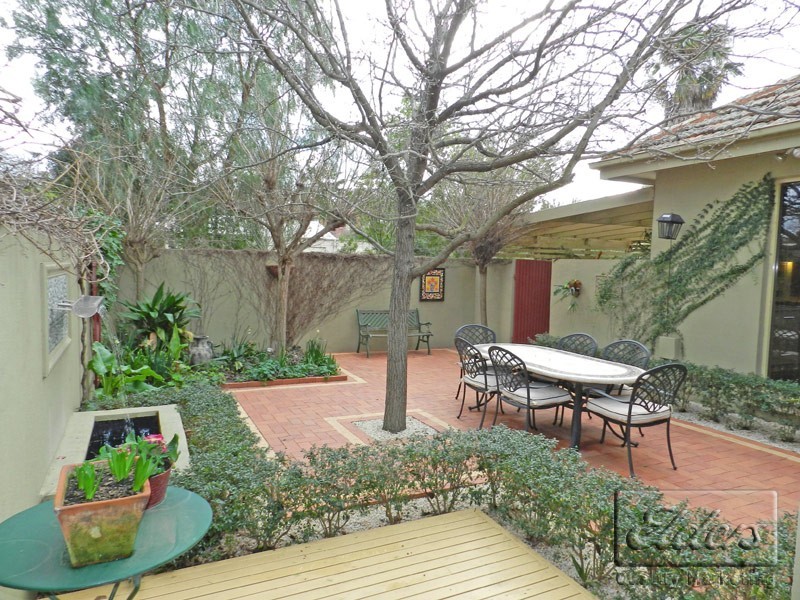 66 Havlin Street West, Quarry Hill VIC 3550