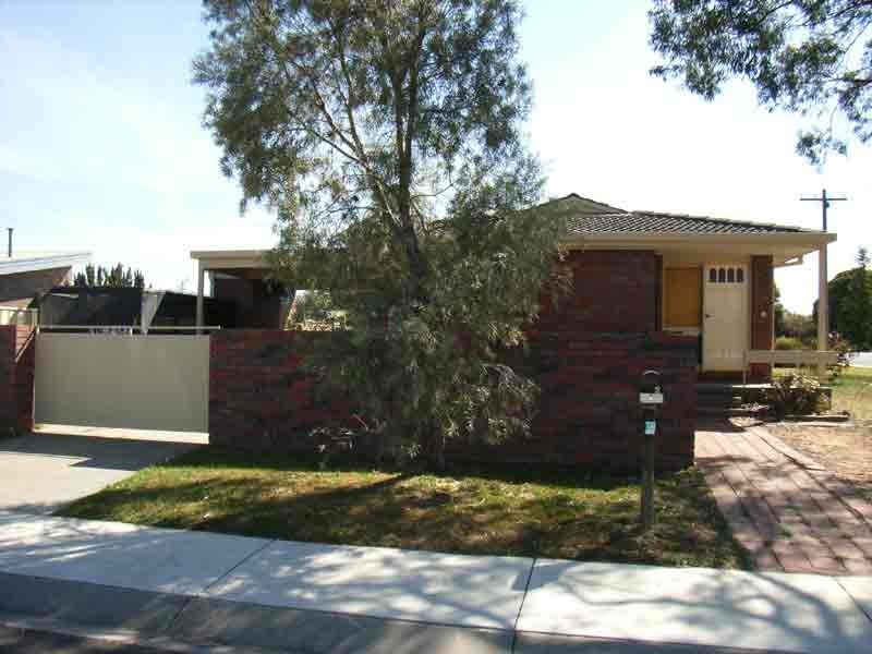 2/1 Bunting Court, Strathdale VIC 3550