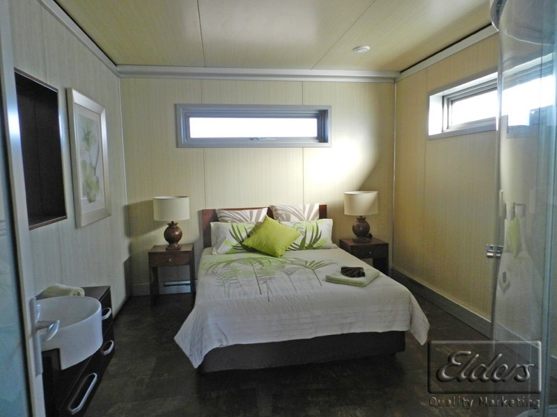 80 High Street, Kangaroo Flat VIC 3555