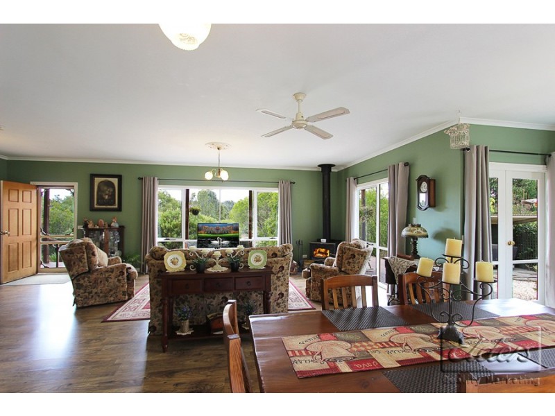 441 White Gum Road, Barkers Creek VIC 3451