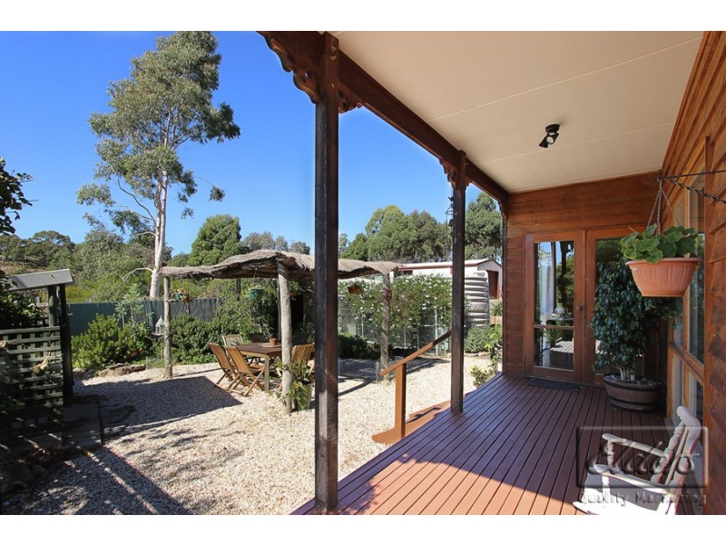 441 White Gum Road, Barkers Creek VIC 3451