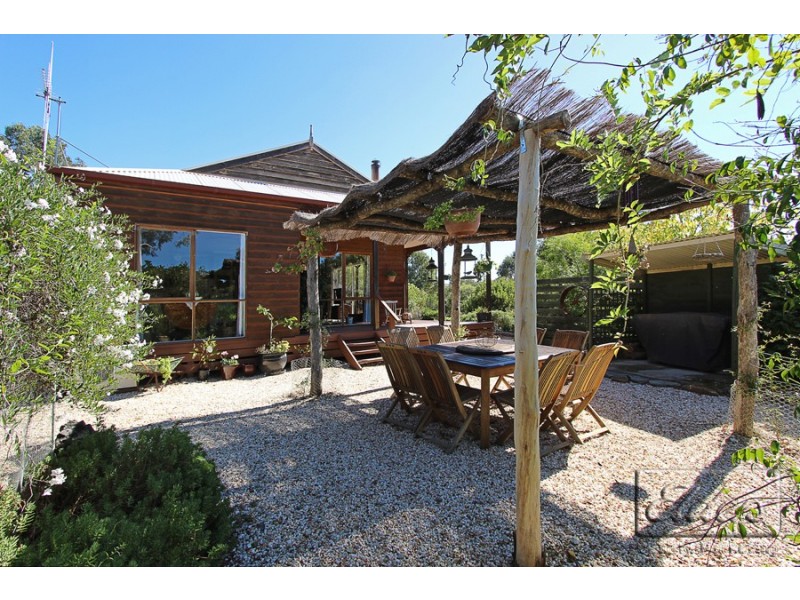 441 White Gum Road, Barkers Creek VIC 3451