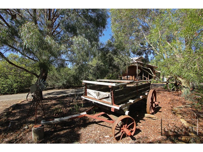 441 White Gum Road, Barkers Creek VIC 3451