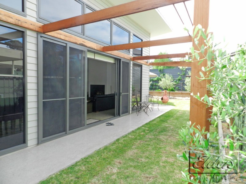 29 Cousins Street, Strathdale VIC 3550