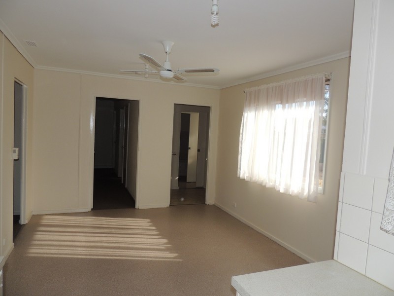 6 Laurie Court, California Gully VIC 3556