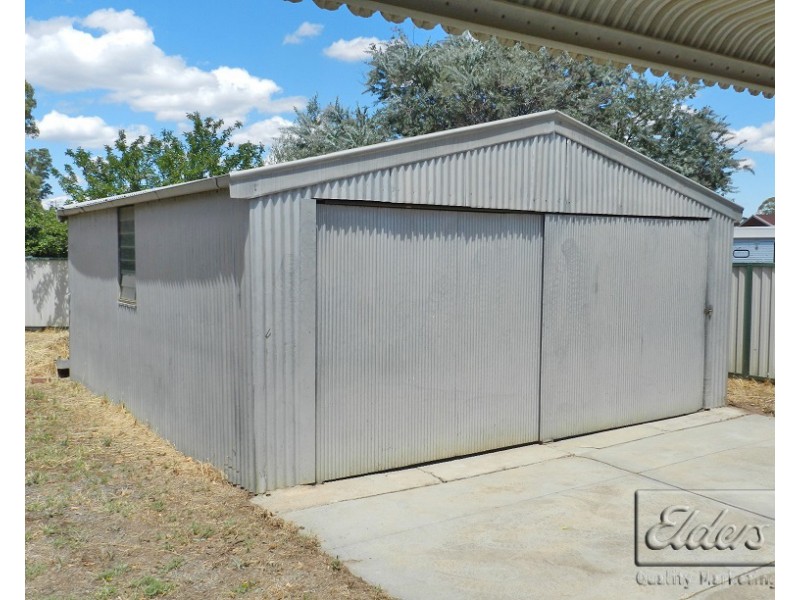 61 Howard Street, Ascot VIC 3551