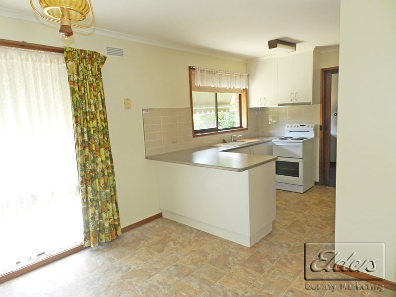 45 Raglan Street, White Hills VIC 3550