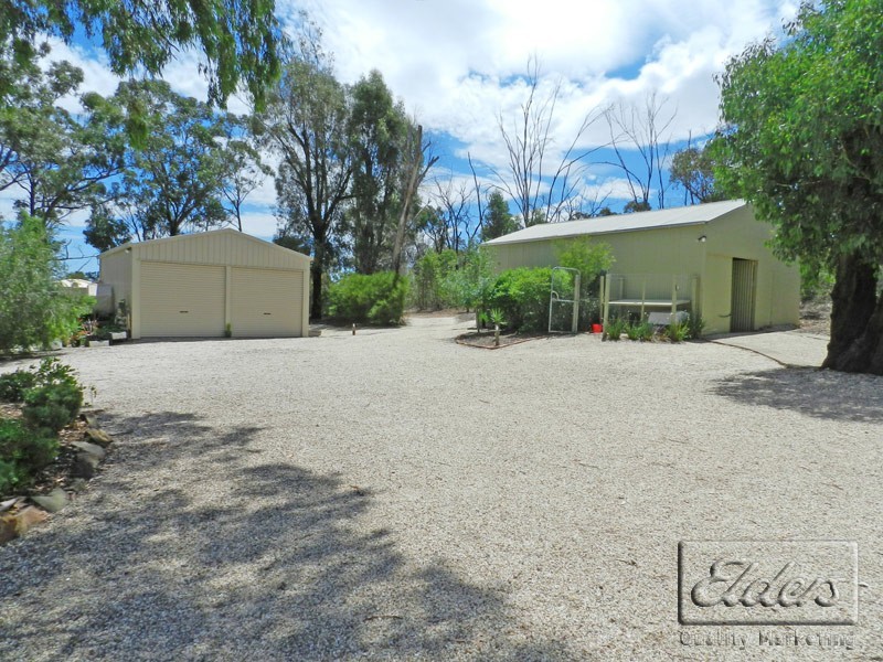 44 Bonazza Road, Maiden Gully VIC 3551