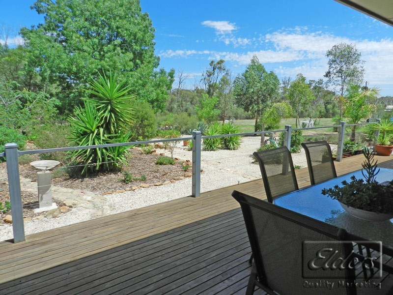 44 Bonazza Road, Maiden Gully VIC 3551