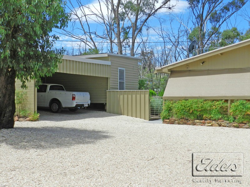 44 Bonazza Road, Maiden Gully VIC 3551