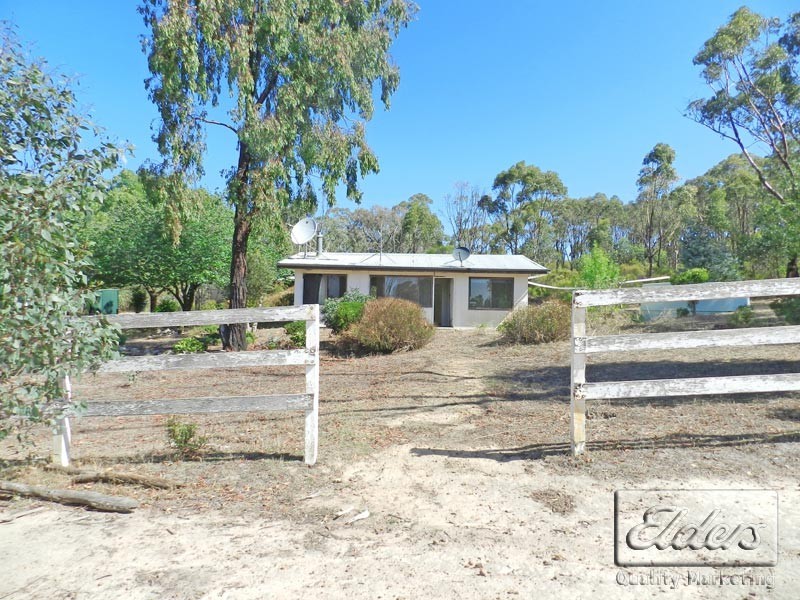 111 Milhaven Lane, Heathcote VIC 3523