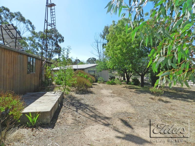 111 Milhaven Lane, Heathcote VIC 3523