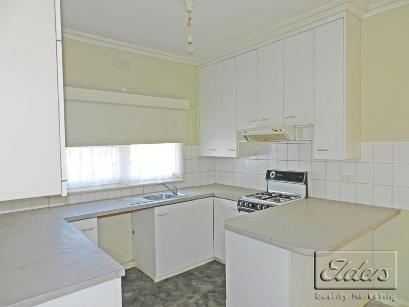 35 Russell Street, Quarry Hill VIC 3550