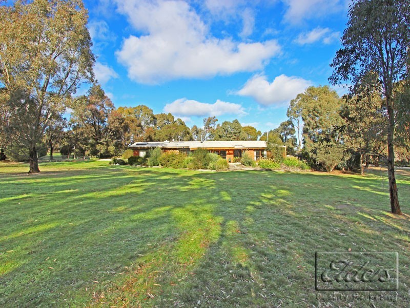 84 Beilharz Road, Ravenswood VIC 3453