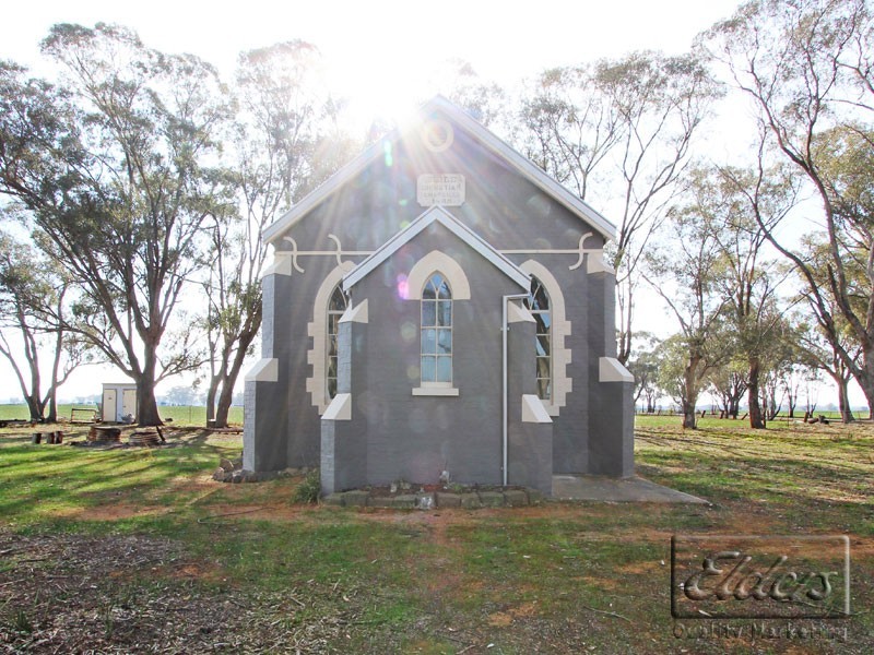 Cnr Bible Christian Road and Woodstock Road, Shelbourne VIC 3463