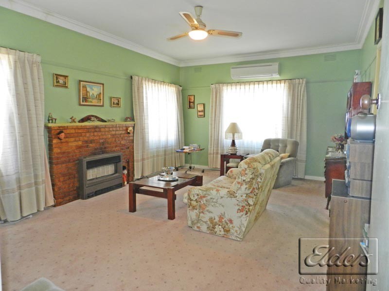 73 Powells Avenue, East Bendigo VIC 3550
