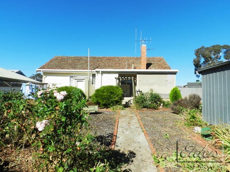 73 Powells Avenue, East Bendigo VIC 3550